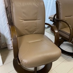 ダイニングチェアの画像