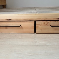 【引き取り限定】無垢　桧　ダブルベッドの画像