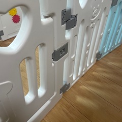 ベビーサークルの画像