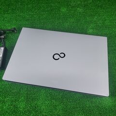 富士通 LIFEBOOK U U772/E Core i5 FMVNU6PEの画像