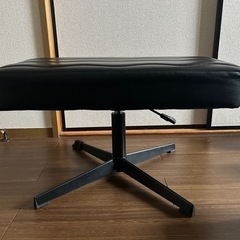 足置き椅子の画像