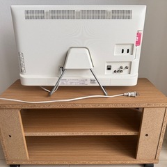 テレビ・テレビ
台の画像