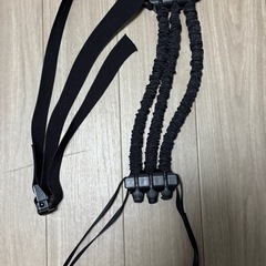 【美品】懸垂マシン＋アシストチューブ付き！在宅トレーニングに最適(ディップス、腕立て等も可能) の画像