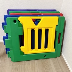 日本育児のベビーサークル「ミュージカルキッズランドDX」の画像