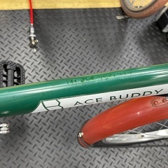 リユース品　折りたたみ自転車　20インチ　６段変速　グリーンの画像