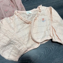ピンク 花柄ロンパース＆カーディガンセット　70cmの画像