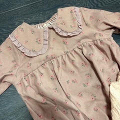 ピンク 花柄ロンパース＆カーディガンセット　70cmの画像