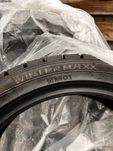 未使用長期屋内保管品165/50R16 スタッドレス　winter MAX 扁平タイヤ