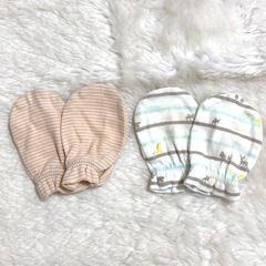 ベビー 新生児 枕 手袋の画像