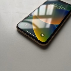 iPhone XR 64GB SIMフリー イエロー　iOS 16.2の画像