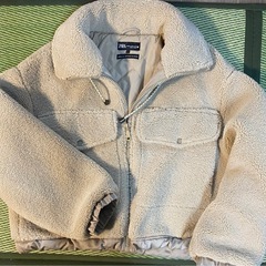 おまとめ　アウター1点　ニット4点　ベスト1点の画像