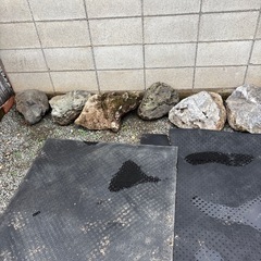 庭石 手水鉢 水鉢 たまり石の画像