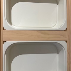 【IKEA】フリサット／キッズデスク/／プレイテーブルの画像