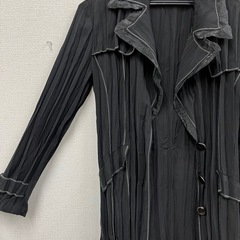 M【中古品】SPECCHIO スペッチオ シワ加工 薄手 ベルト付き ロングコート ブラック レディース 40 アウターの画像