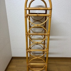 籐衣装掛け引出し付きの画像