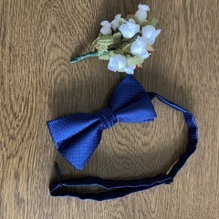 前撮り・結婚式セット　蝶ネクタイ.チーフ.ブートニアの画像