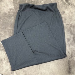【GU】リブナローミディスカート Lサイズの画像