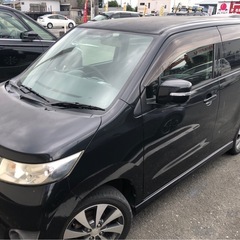 軽自動車を売ります。ご興味があればご連絡ください。 ワゴンRスティングレー 4WD 年式：2009年 走行距離：94,410km 車検：新車2年 価格：220,000円（ご自宅まで送料無料） 内装綺麗、禁煙 状態：良好、メンテナンス良好の画像