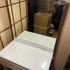 鏡台 化粧台　ホワイトの画像