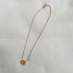 ダブルリングネックレスの画像