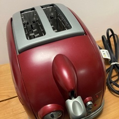 De'Longhiデロンギのポップアップトースターの画像