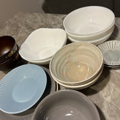 食器の画像
