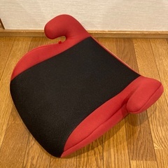 チャイルドシートとジュニアシートの画像