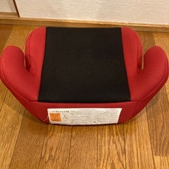 チャイルドシートとジュニアシートの画像