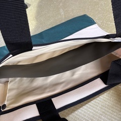 新品　バックの画像