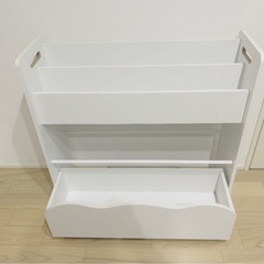 おもちゃ棚 取引中  の画像