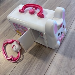 メルちゃん•救急車の画像