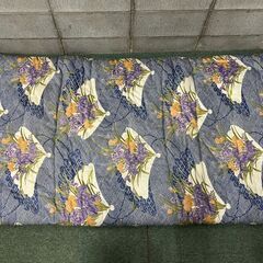 敷布団 青 花柄 ① 幅97cm×奥行190cm×厚さ4cmの画像