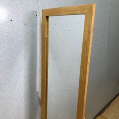  ナチュラル 木製フレーム スタンドミラー 全身鏡 姿見 北欧風 カフェ風 シンプルインテリア 木×鉄調家具と好相性 【糸島市内 送料無料】251026-5の画像