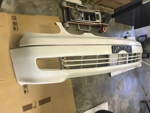 中古美品！JZS160 アリスト 純正 フロント バンパー　パールホワイト