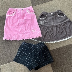③120 まとめ売り　女の子　冬服　ハローキティ  スキーウェア　あったか　ジャンパー　上着　厚手　スカート の画像