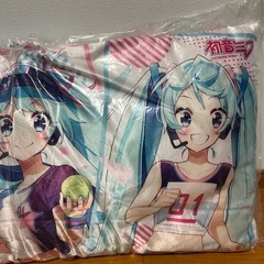 初音ミク　抱き枕　クッションの画像