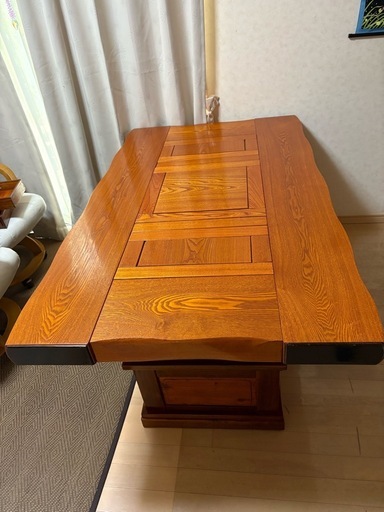 ダイニングテーブル　元値80万円越え　大きなサイズ　分解可