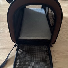 折りたたみペットキャリー　ペット用バッグ　ブラウン系の画像