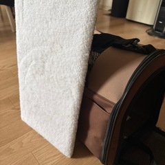 折りたたみペットキャリー　ペット用バッグ　ブラウン系の画像