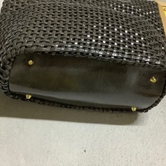 Laugoa トートバッグ　ハンドバッグ　チャコールグレー　ポーチ付き　編み込の画像