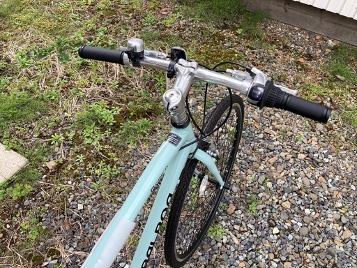 未使用 未登録 自転車 丸石 バルボア スィンコ  400mm 700×32c 7段変速 クロスバイク