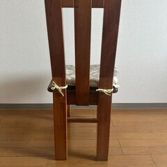 椅子 4脚 クッション付きの画像