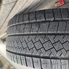 スタッドレスタイヤ純正ホイールセットAUDI A4/S4 245/40R18 ピレリー ICE ZEROの画像