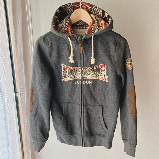 ロンズデール限定パーカー