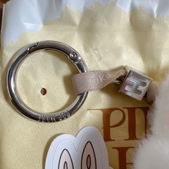 イニシャルラブブ　イニシャルH    ホワイトの画像