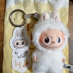 イニシャルラブブ　イニシャルH    ホワイトの画像