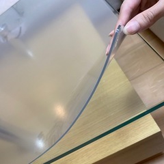 ニトリ　ガラスローテーブル　引き取り限定の画像