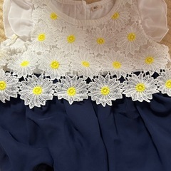 女の子ワンピースの画像