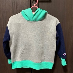 kidsパーカーの画像