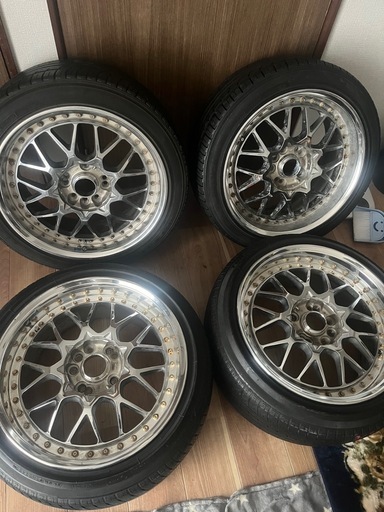 タイヤ、ホイール VS